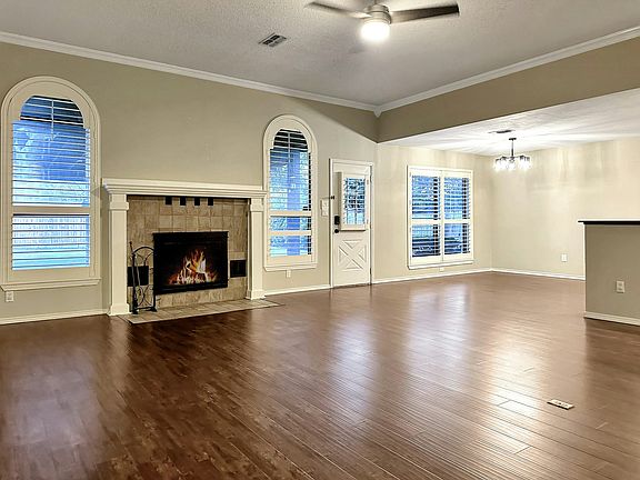 3rd image of 11900 Morven Ct