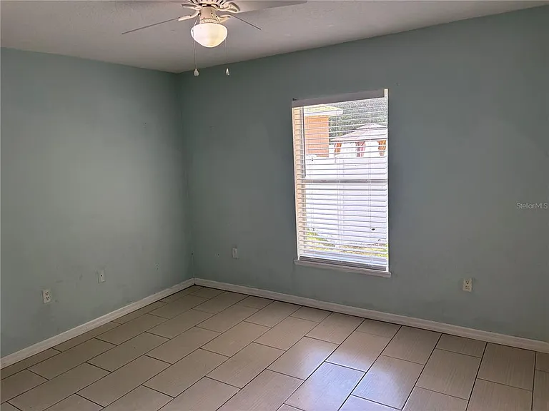 120 Spoonbill Ct — Photo 12