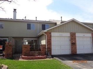 1678 Islandview Ct, Hoffman Estates, IL 60169