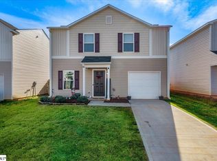 526 Springtime Ln, Inman, SC 29349