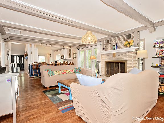 4th image of 36884 N Corona Dr