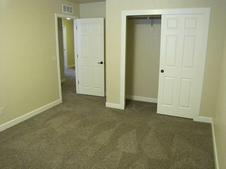 1059 Wagner Pl — Photo 38