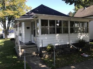 722 W Adams St, Plymouth, IN 46563