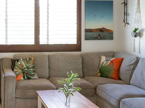 (undisclosed Address), Haleiwa, HI 96712