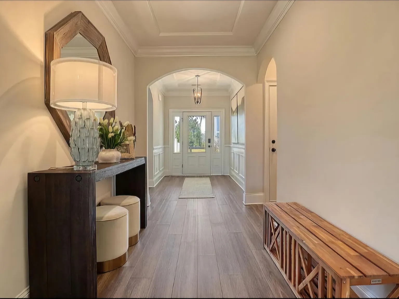 3 bed, 1910 sqft, $2,900 — Photo 3