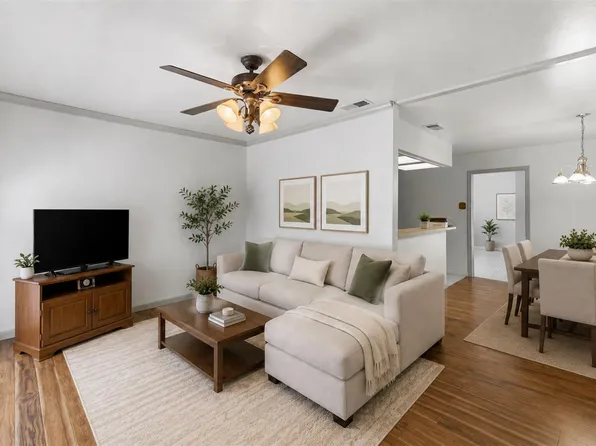 4611 S 2nd St, Austin, TX 78745