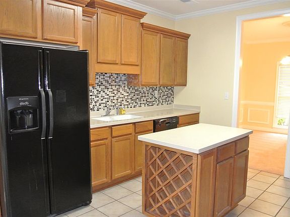 4th image of 2056 Dogwood Gardens Dr
