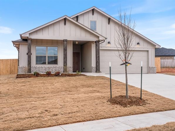 590 Emmy Jean Dr, Blanchard, OK 73010