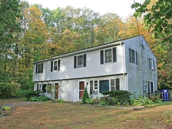 147 Pantry Rd, Hatfield, MA 01038