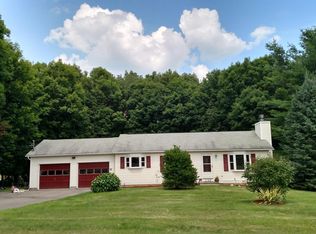 1105 Clear View Dr, Saylorsburg, PA 18353
