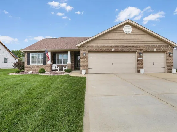 170 Gabrielle Cir, Bethalto, IL 62010