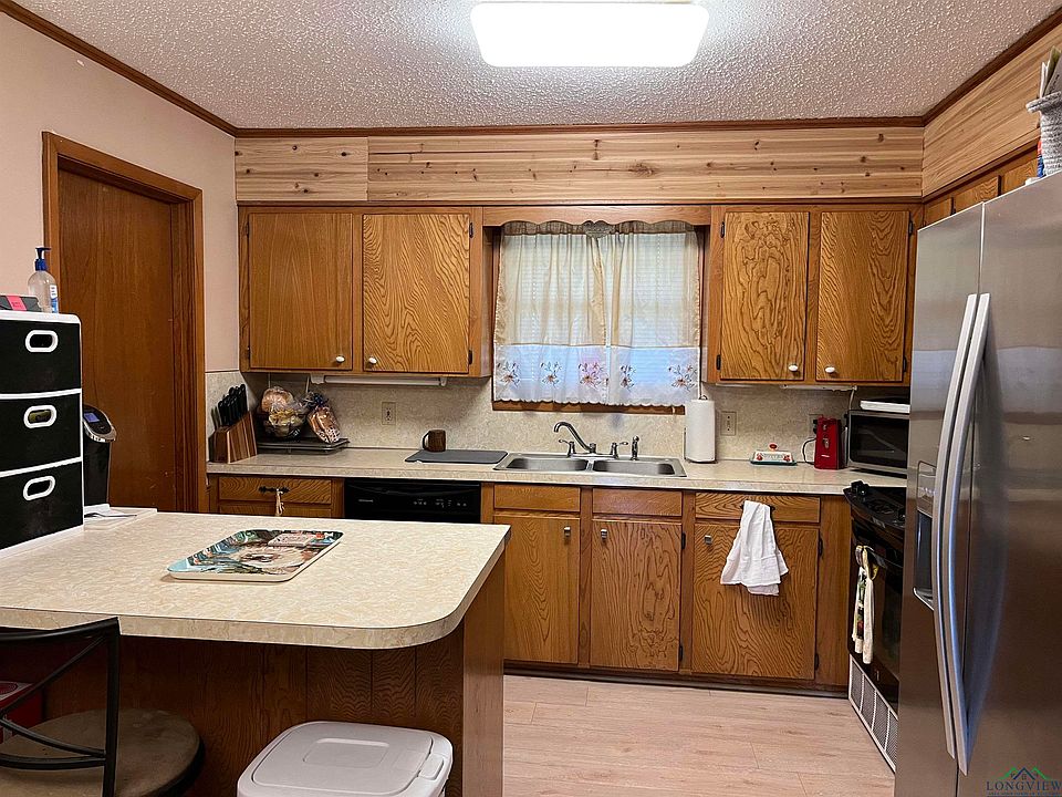 490 S Lake St, Waskom, TX 75692 MLS 20233022 Zillow