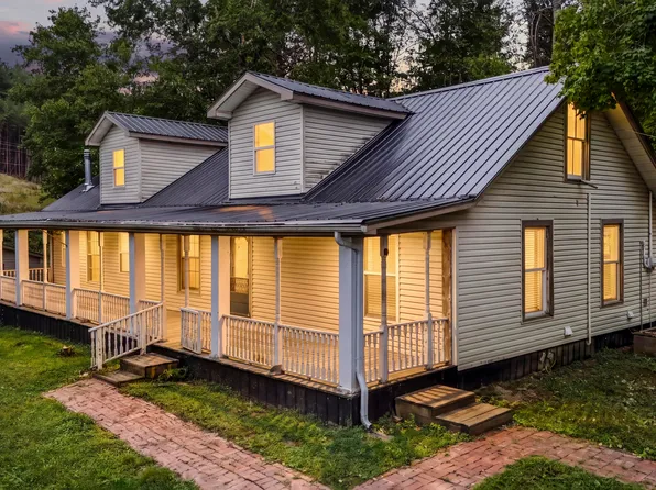 787 Quillen Chapel Rd, Campton, KY 41301