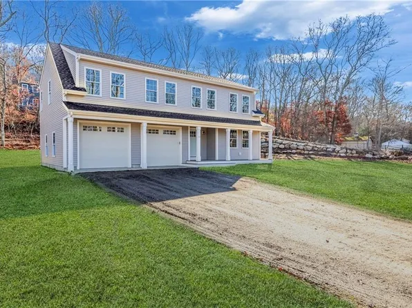 53 Bradford Rd, Westerly, RI 02808