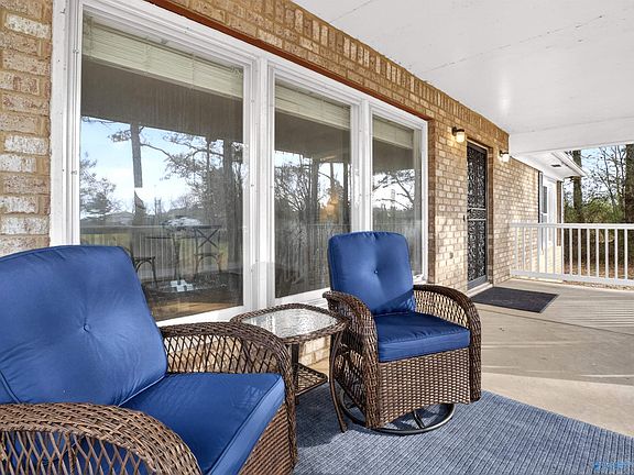 4th image of 155 W Highlander Rd