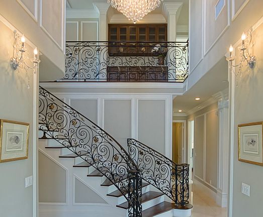 Foyer with domed cieling