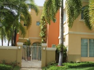 90 Candelero Dr APT 6, Humacao, PR 00791