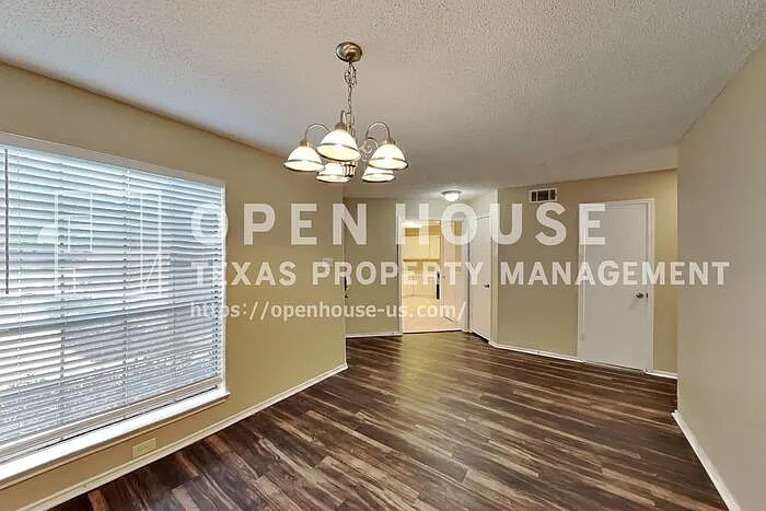 6837 Tudor Dr — Photo 8