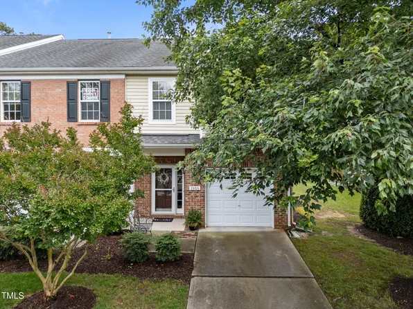 2950 Settle In Ln, Raleigh, NC 27614