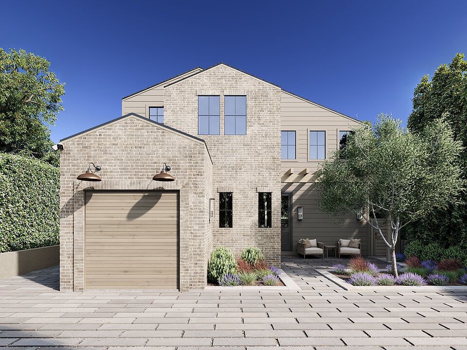 1st image of 354 Entrada Dr