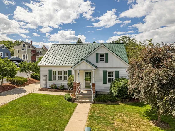 407 5th Street, New Glarus, WI 53574