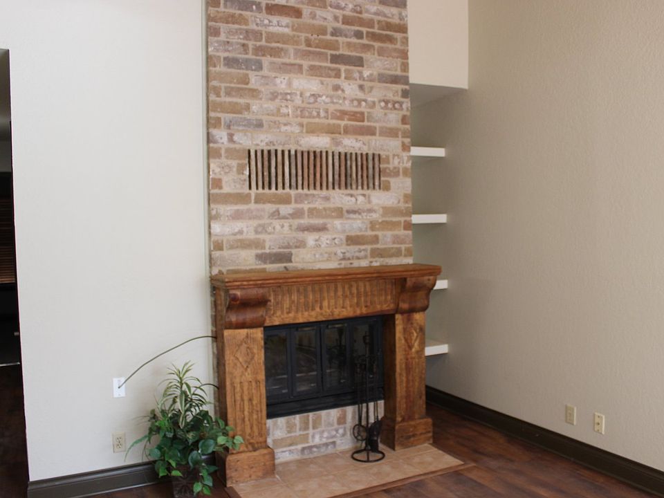 1st image of 46 Oak Villa Rd