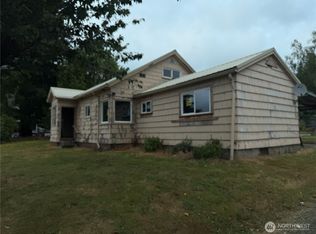 1507 Park Ave, Raymond, WA 98577
