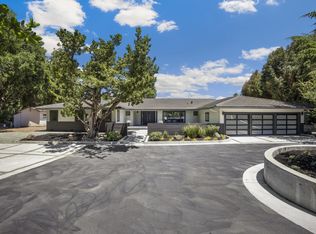 12425 Hilltop Dr, Los Altos Hills, CA 94024