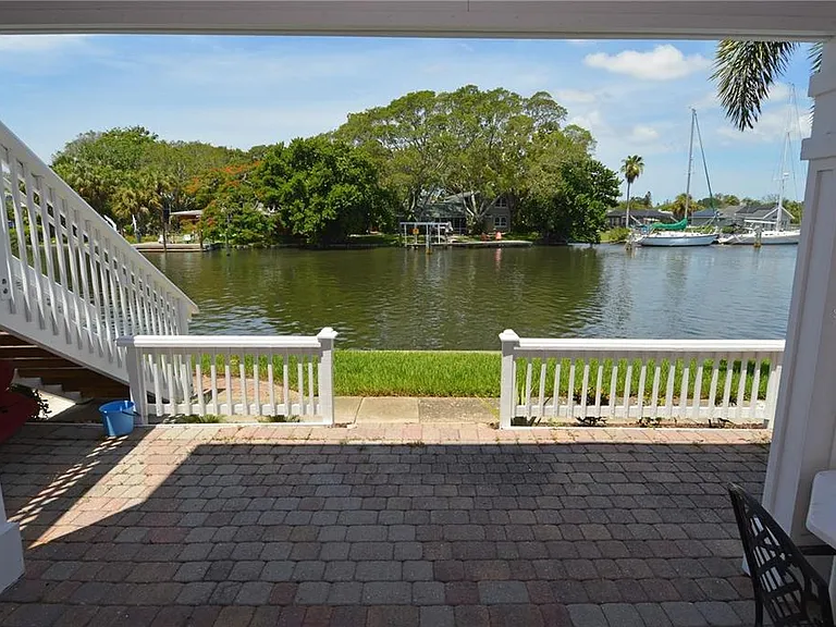 3873 Pompano Dr SE #B — Photo 46