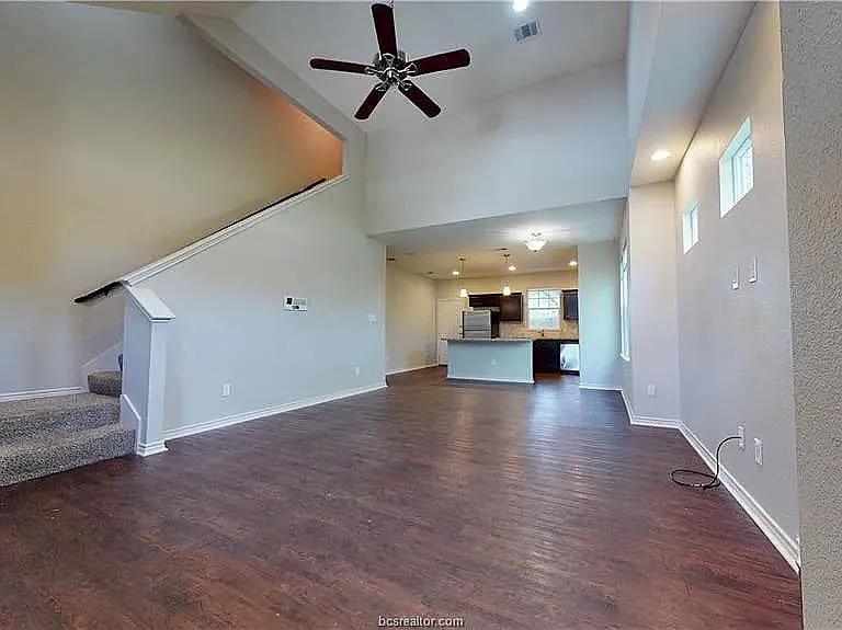 205B Sterling St — Photo 6