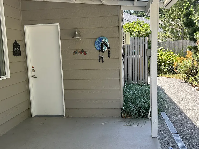 208 Swinomish Dr — Photo 22