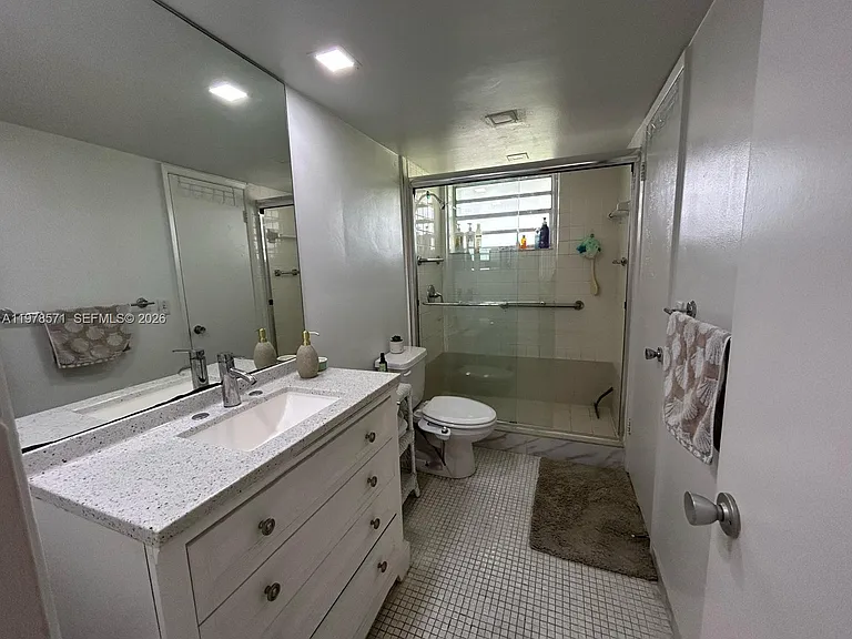 1333 E Hallandale Beach Blvd #224 — Photo 5
