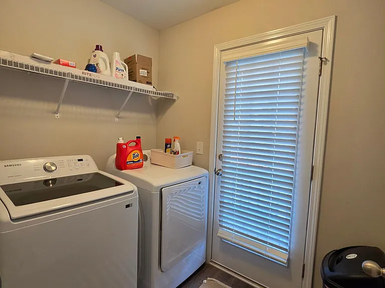147 Niblick Dr — Photo 9