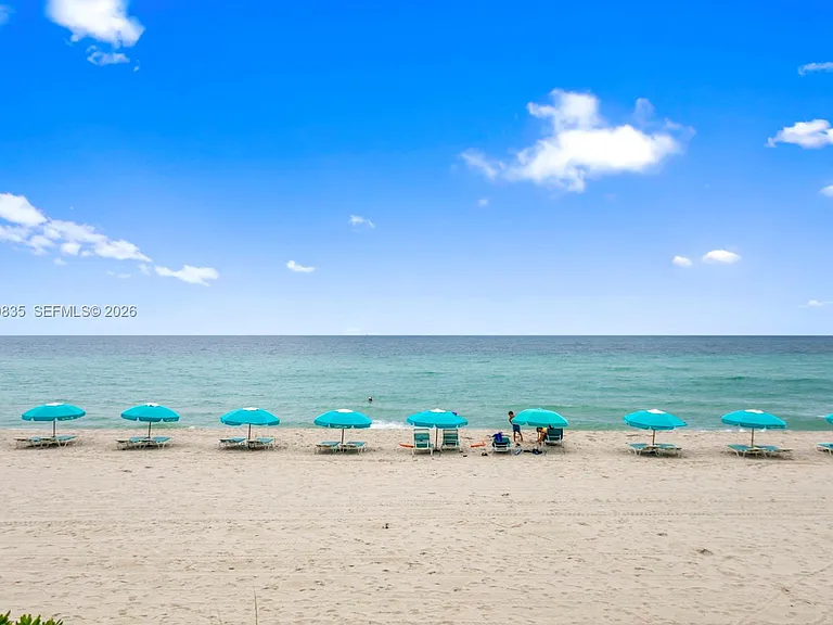 2501 S Ocean Dr #320 — Photo 35