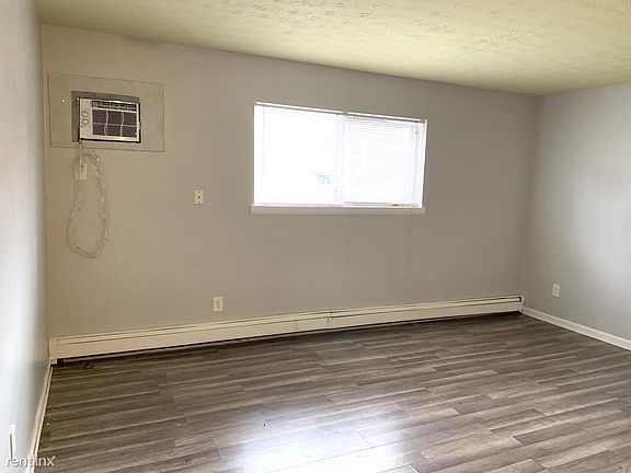 5th image of 7919 Lake Ave APT 105