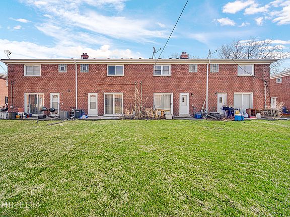 4th image of 1048 N Boxwood Dr #6