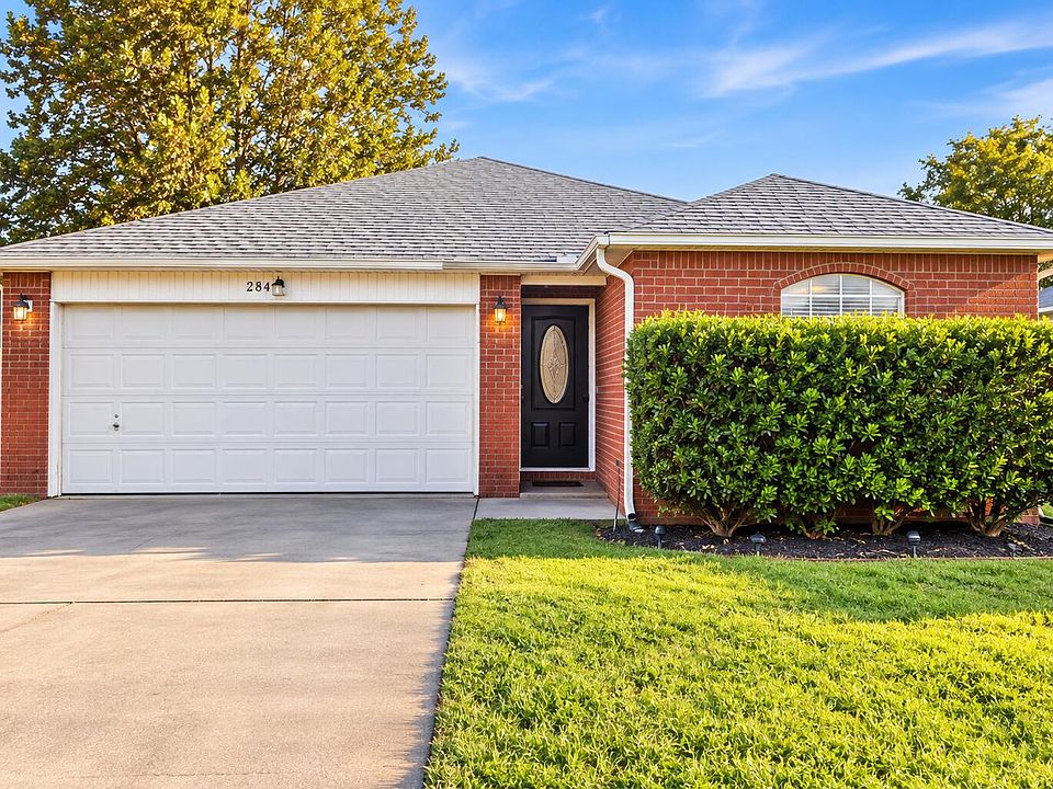 1st image of 284 Limestone Cir