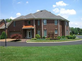 364 Peartree Dr, Clarksville, TN 37043