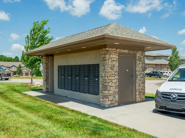 Prairie Pines Townhomes