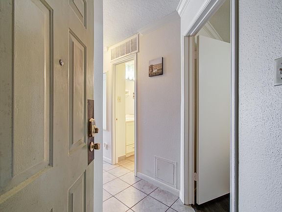 3rd image of 6300 Seawall Blvd Unit 9121