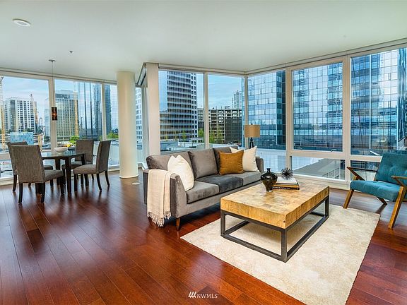 5th image of 500 106th Avenue NE #1105