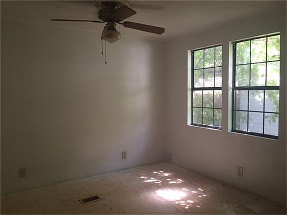 4th image of 13522 N Lee Shore Dr #B-4