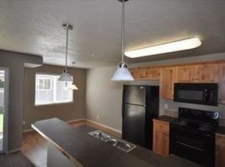 870 N Bluffwood Ln APT 12, Meridian, ID 83642