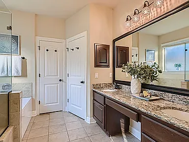 1817 Crown Dr — Photo 23