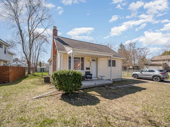 912 E Andre Ave, Mount Pleasant, MI 48858