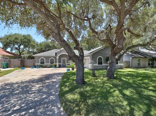 107 Pelican, Aransas Pass, TX 78336