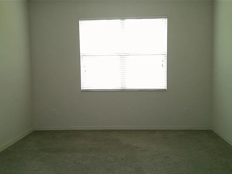 609 Cedar Waxwing Dr — Photo 15