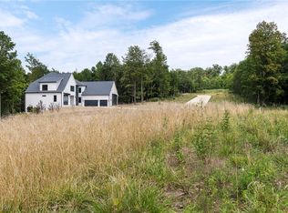 7595 Margaret Dr, North Royalton, OH 44133