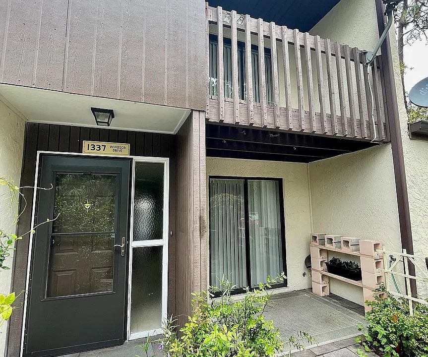 1st image of 1331 Windsor Dr #1