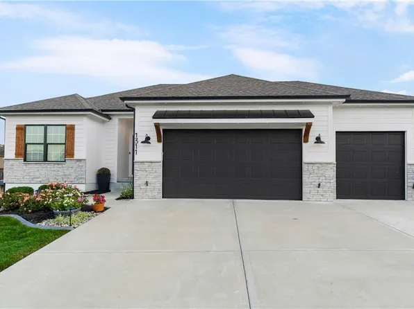 1311 NW Brentwood Dr, Grain Valley, MO 64029